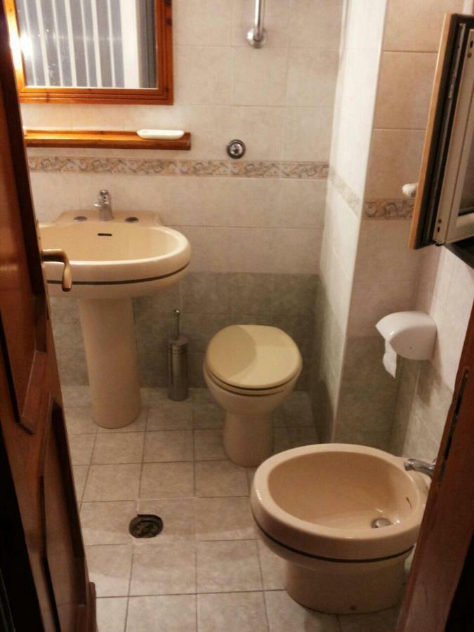 Casa Geltrude Al Porto Procida Exterior foto