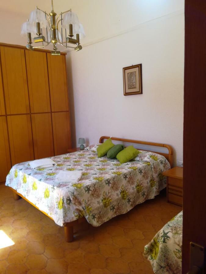 Casa Geltrude Al Porto Procida Exterior foto